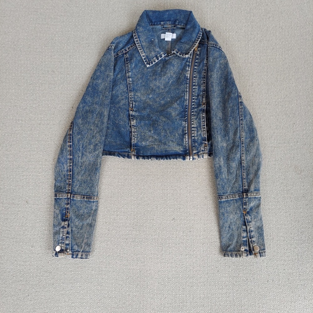 Forever 21‎ Denim Jacket Womens XS Blue Acid Wash Cropped Moto Asymmetrical Zip